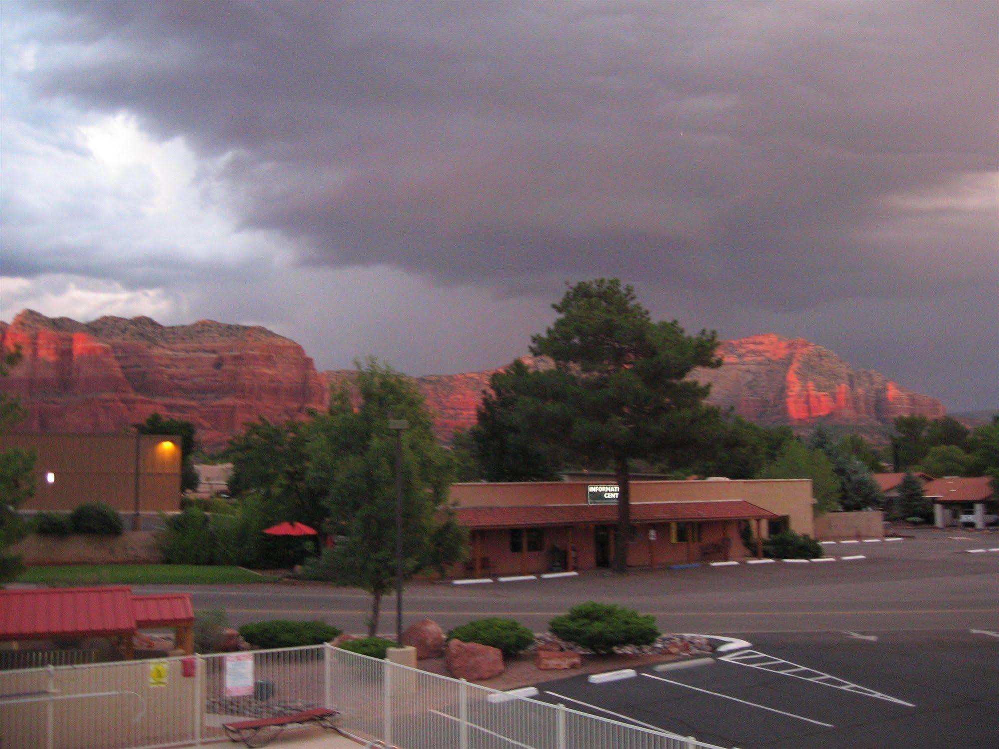 The Views Inn Sedona Kültér fotó